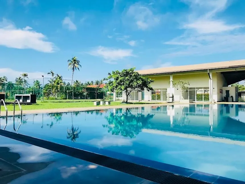 Villa Grand Airport Transit Negombo
