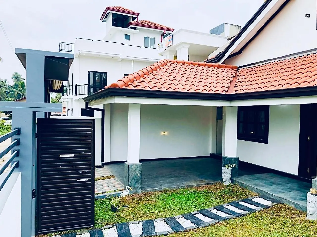Villa Grand Airport Transit Negombo