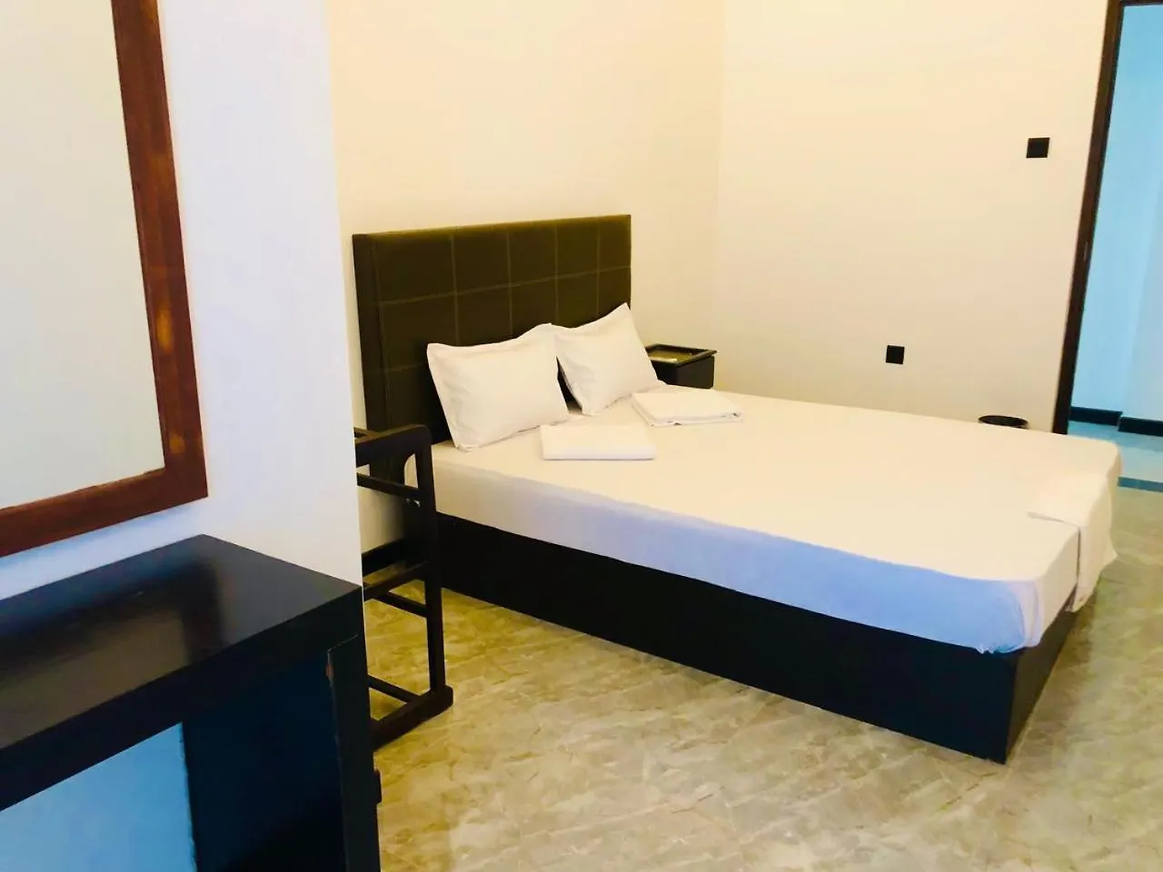 Grand Airport Transit Villa Negombo Sri Lanka