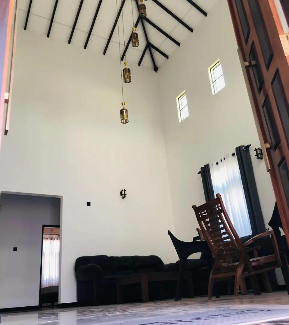 Grand Airport Transit Villa Negombo